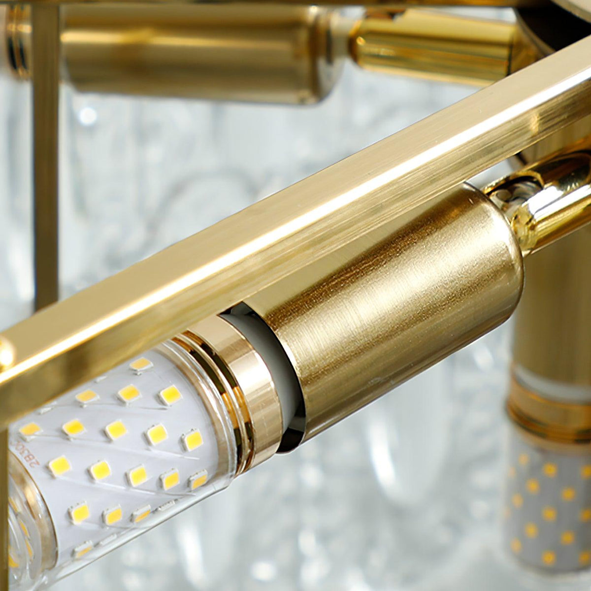 Ukuo Round Chandelier