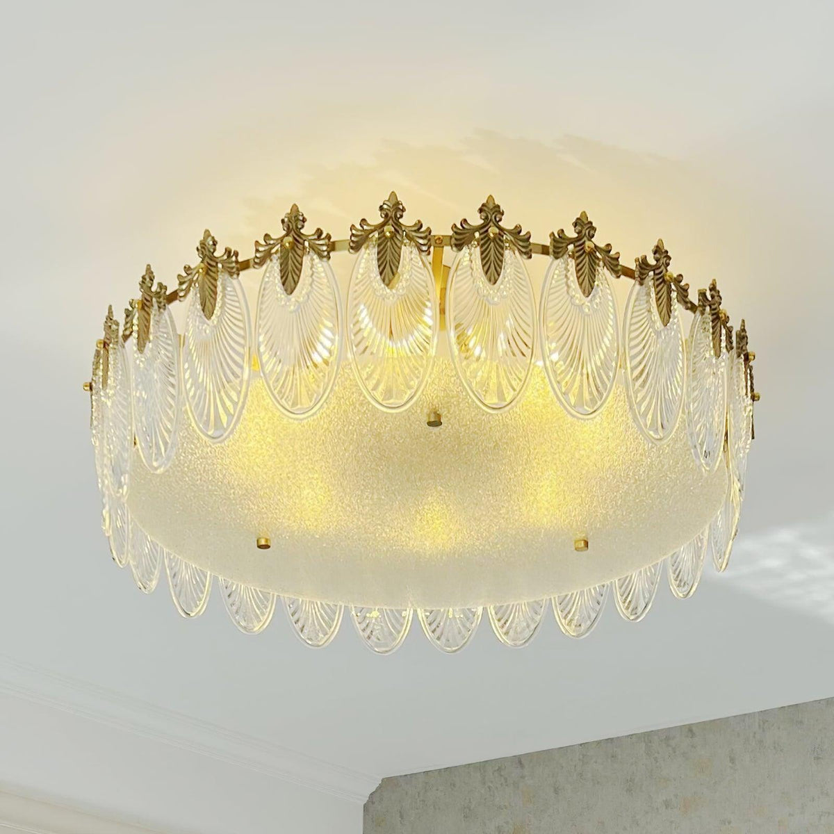 Ukuo Round Chandelier