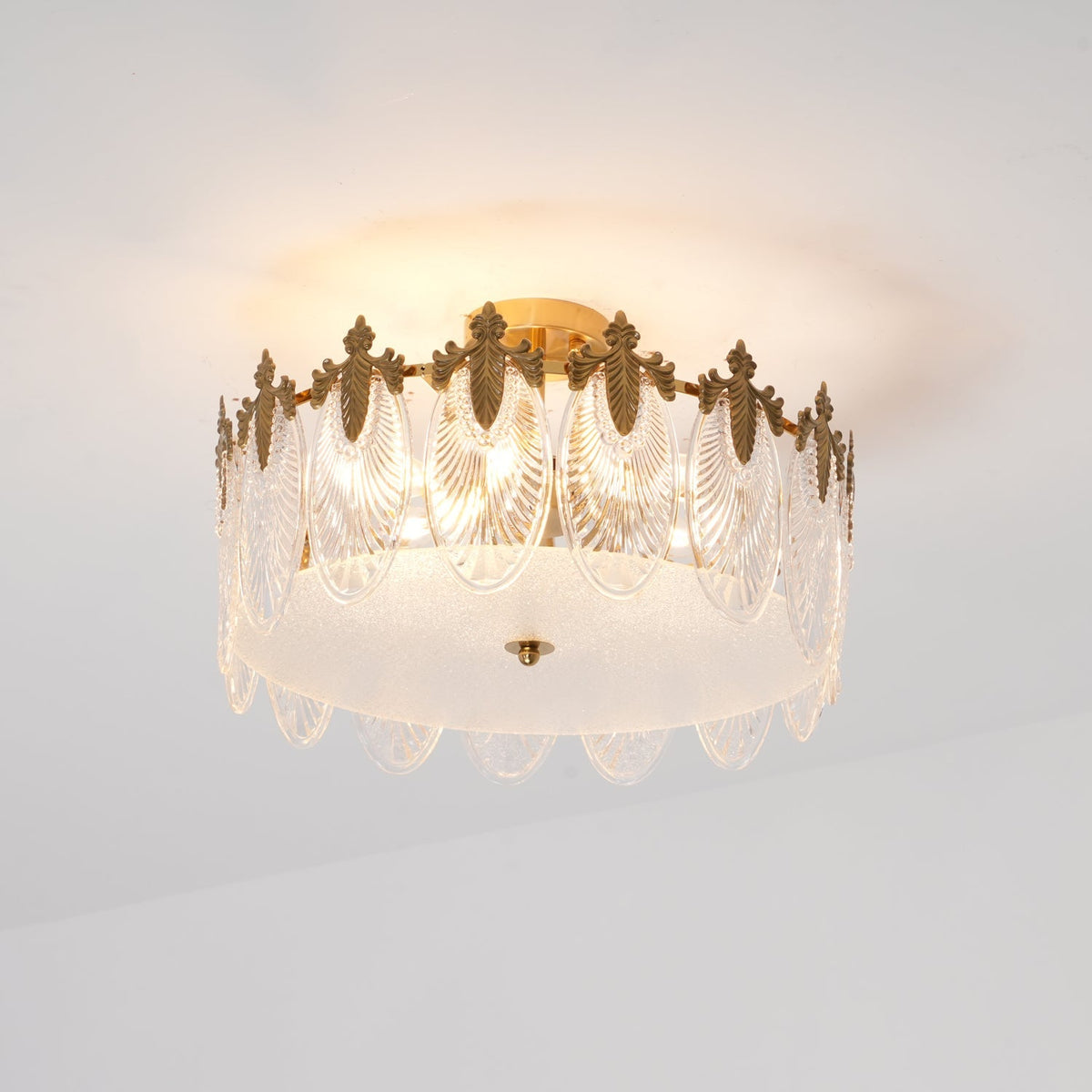 Ukuo Round Chandelier