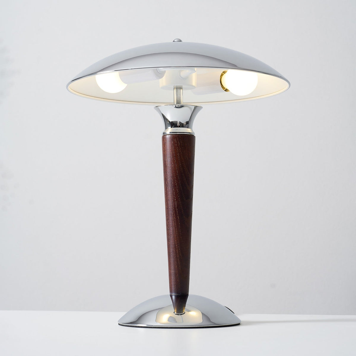 Mituro Classic Table Lamp