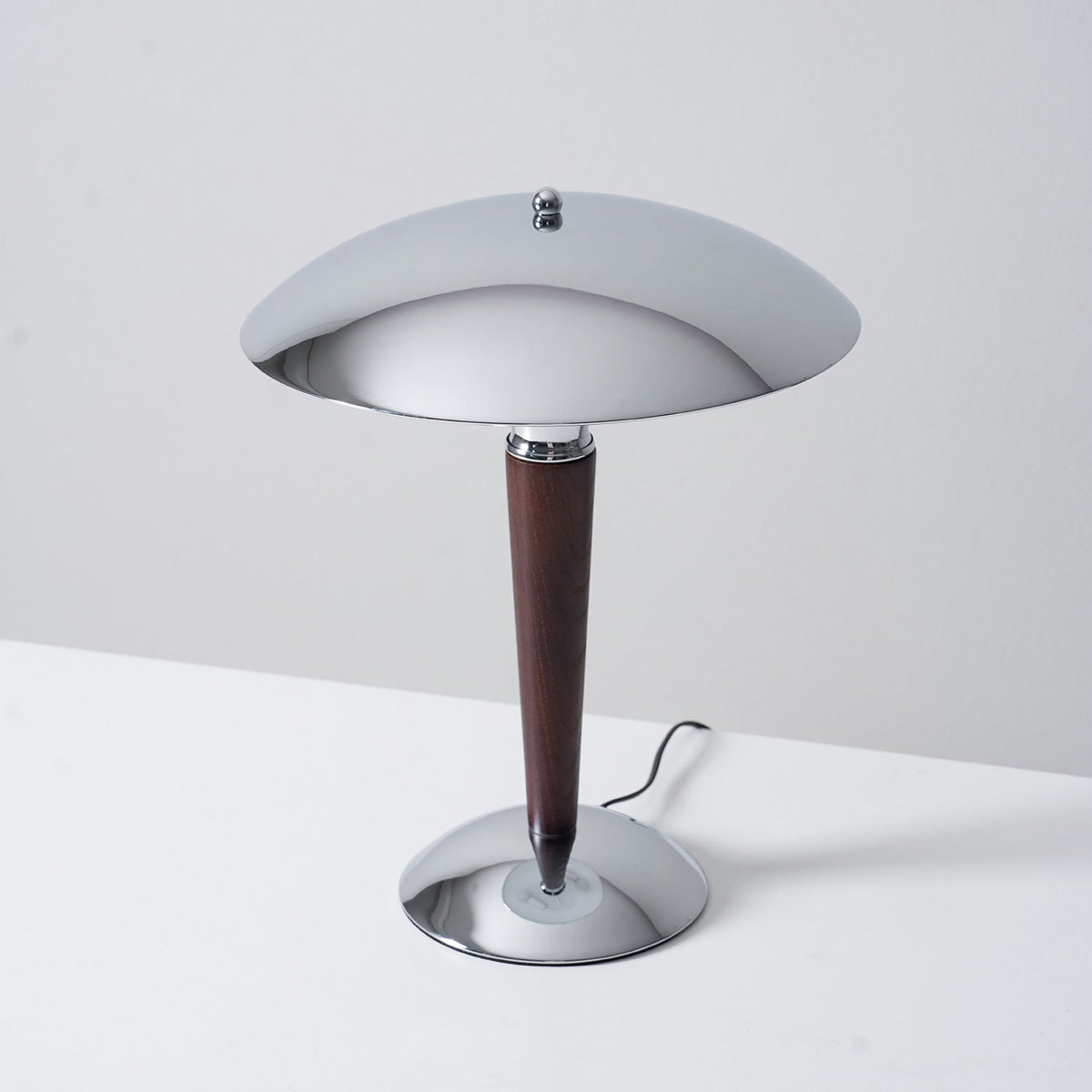 Mituro Classic Table Lamp