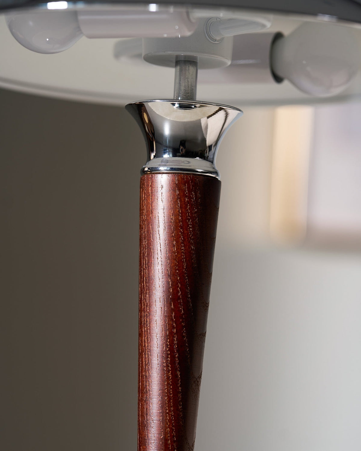 Mituro Classic Table Lamp