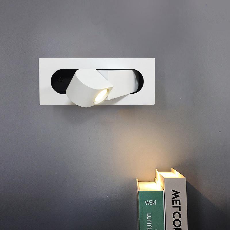 Octona Wall Light