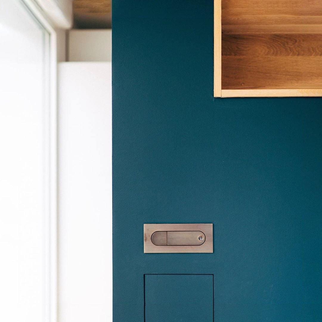 Octona Wall Light