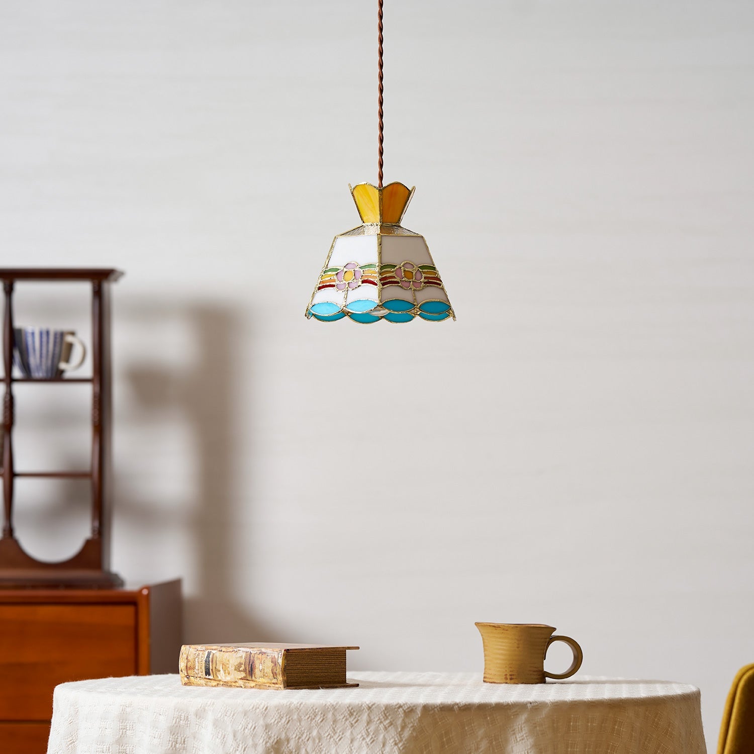 Deliressa Tiffany Pendant Light