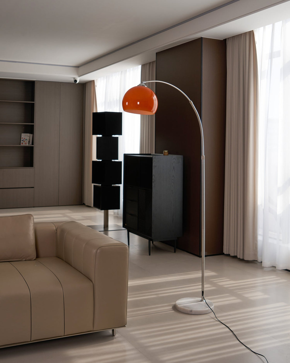 Atiren Modern Floor Lamp