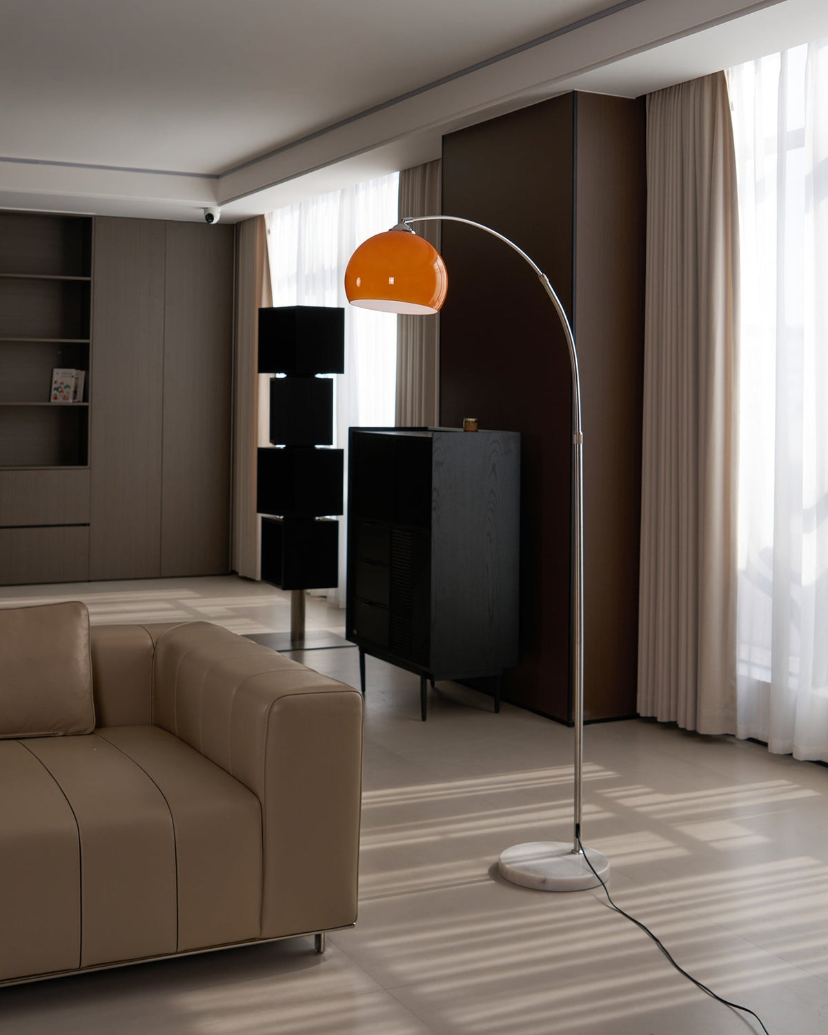 Atiren Modern Floor Lamp