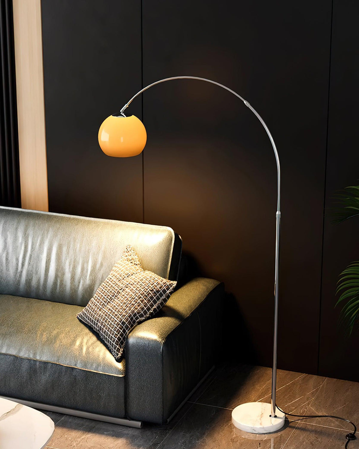 Atiren Modern Floor Lamp