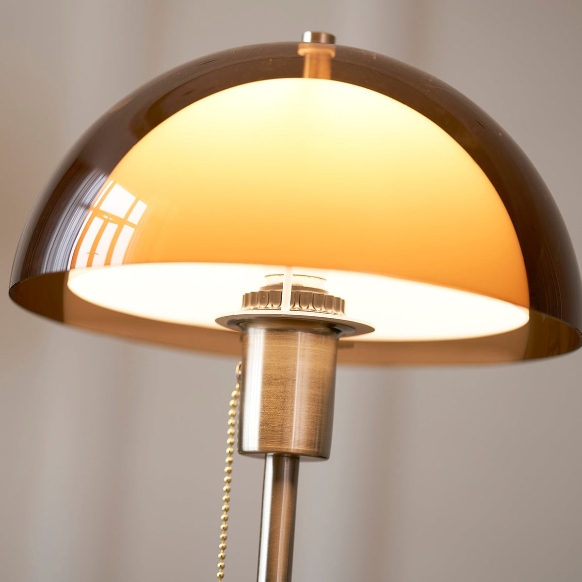 Arei Retro Table Lamp