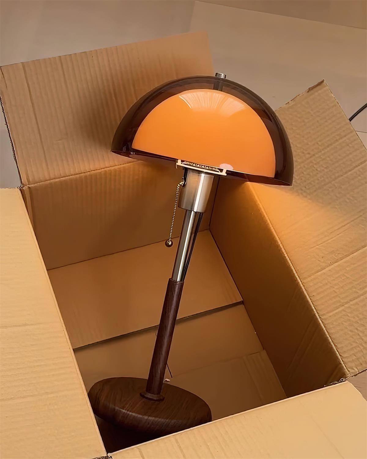 Arei Retro Table Lamp