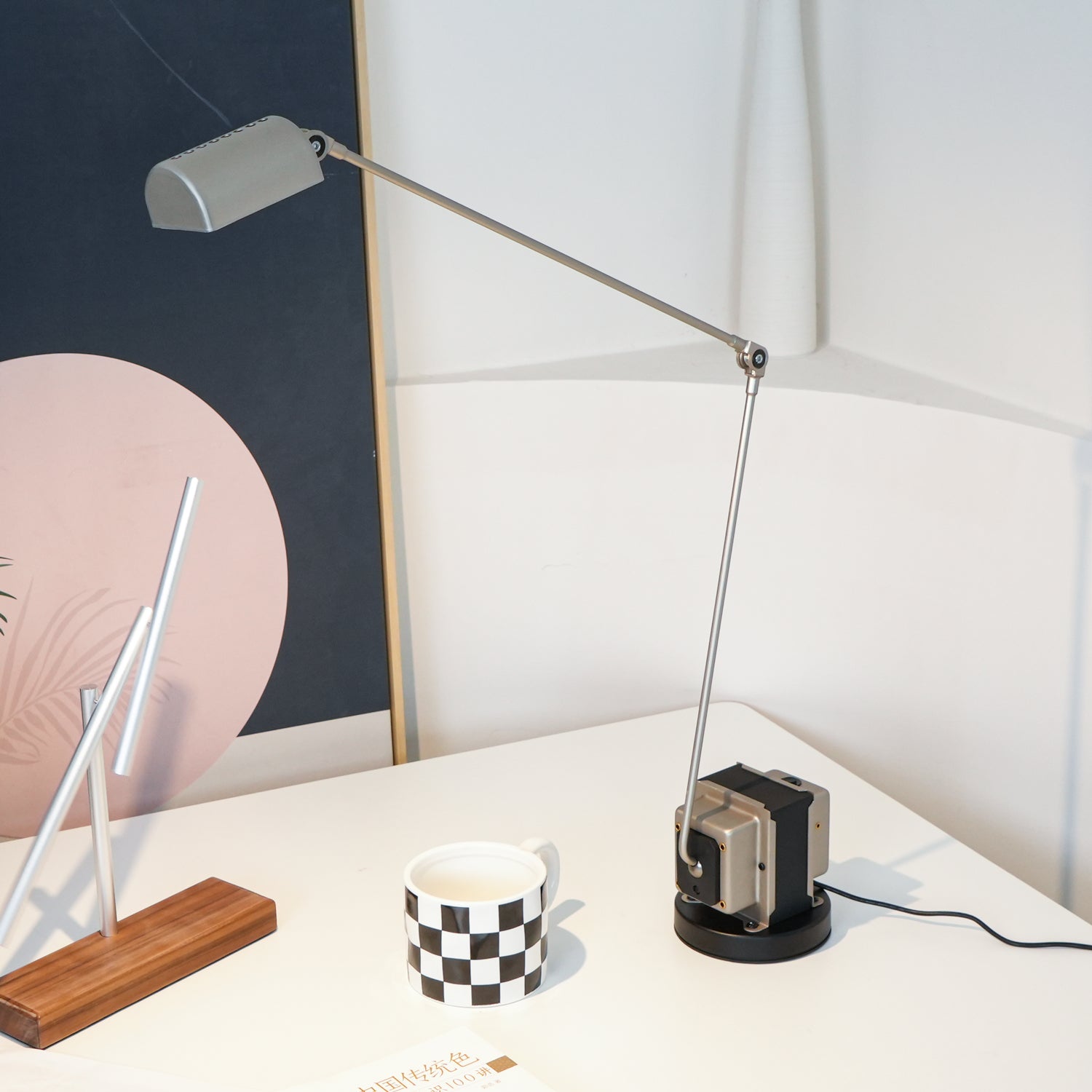 Arrosno Table Lamp