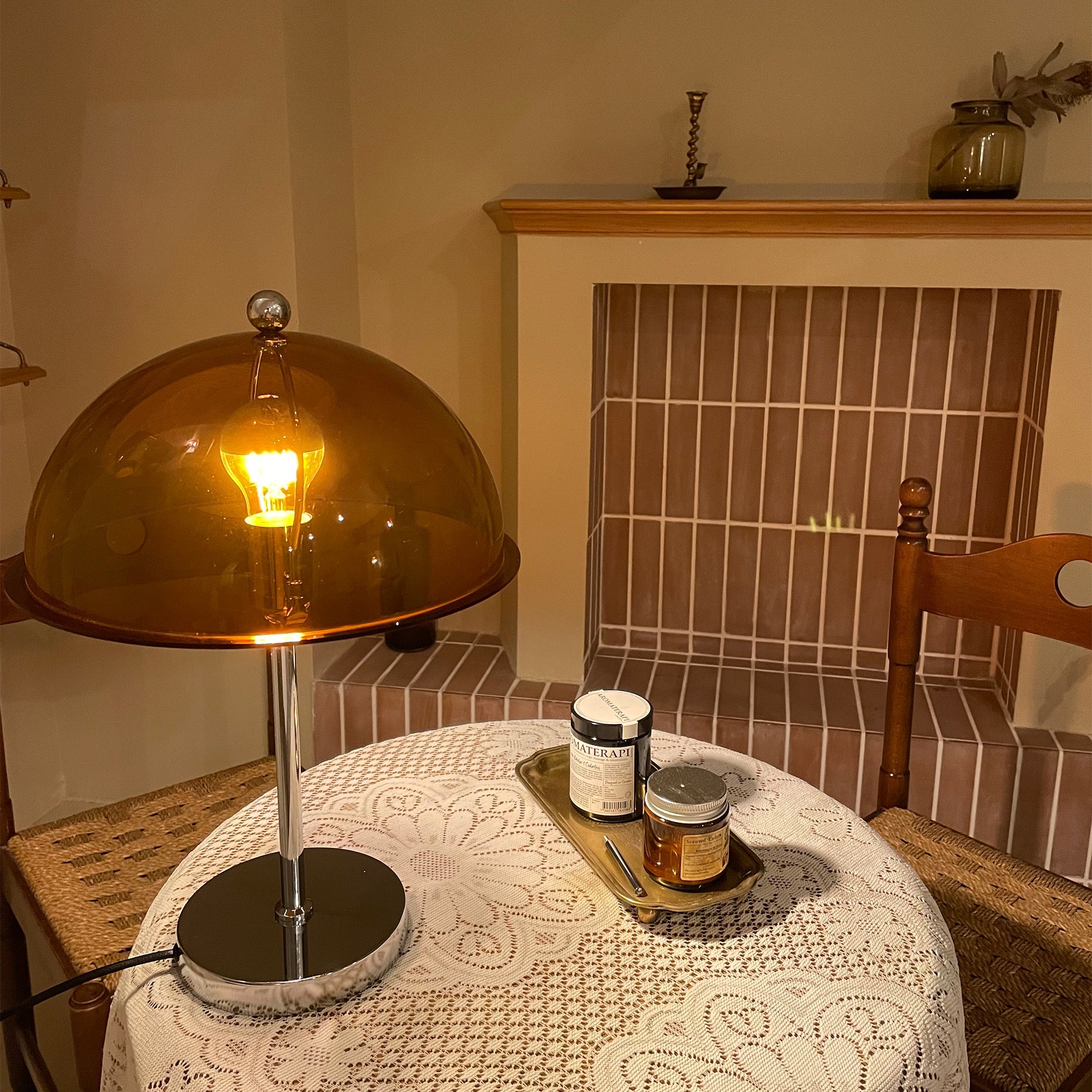 Ivavor Table Lamp