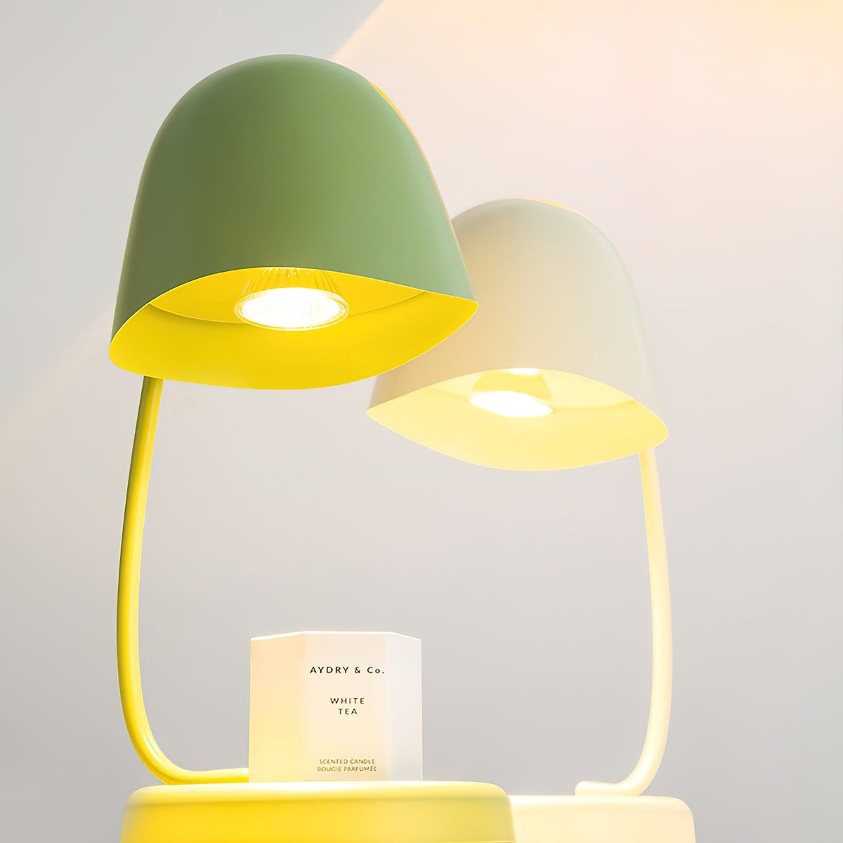 Irenizo Candle Warmer Table Lamp
