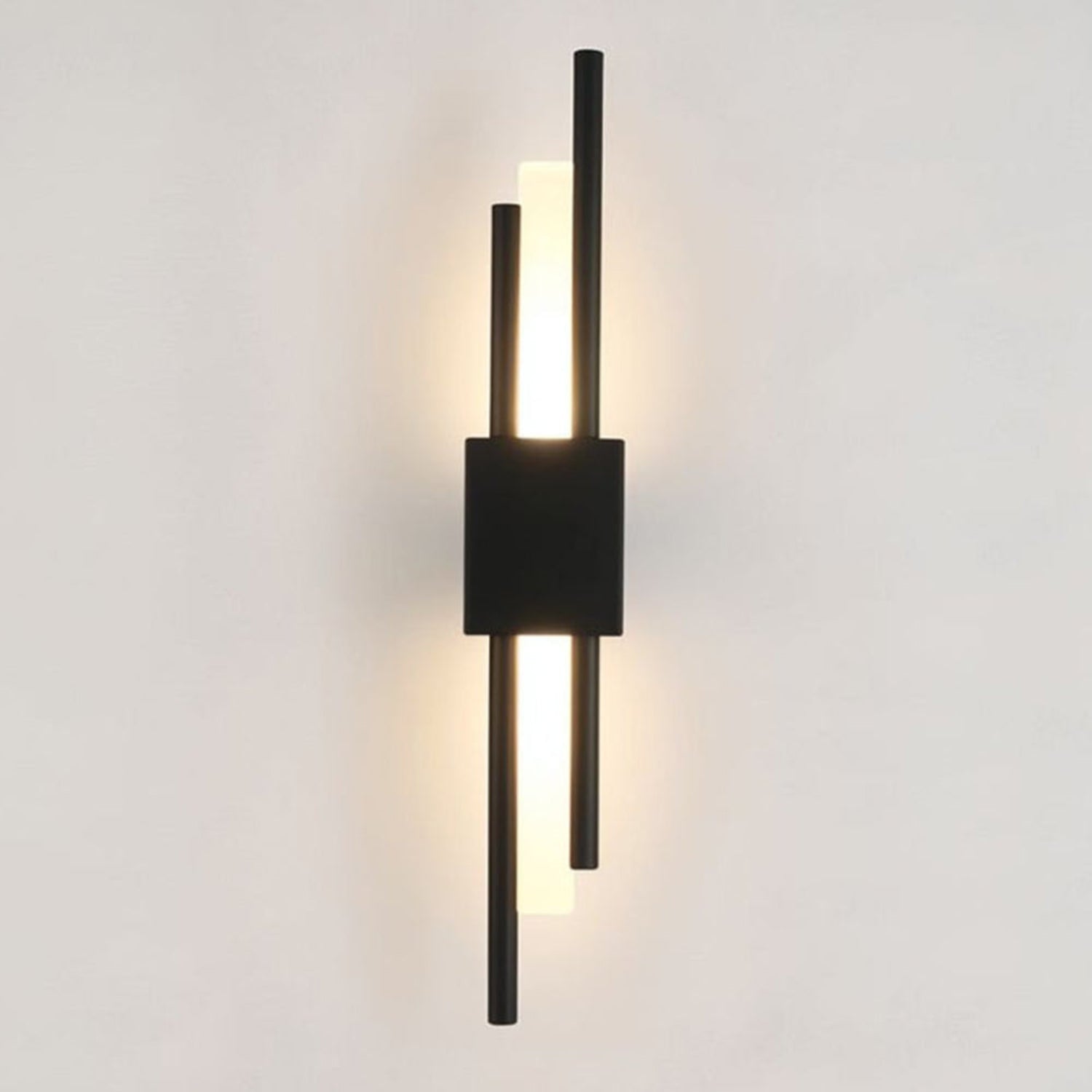 Serone Wall Light
