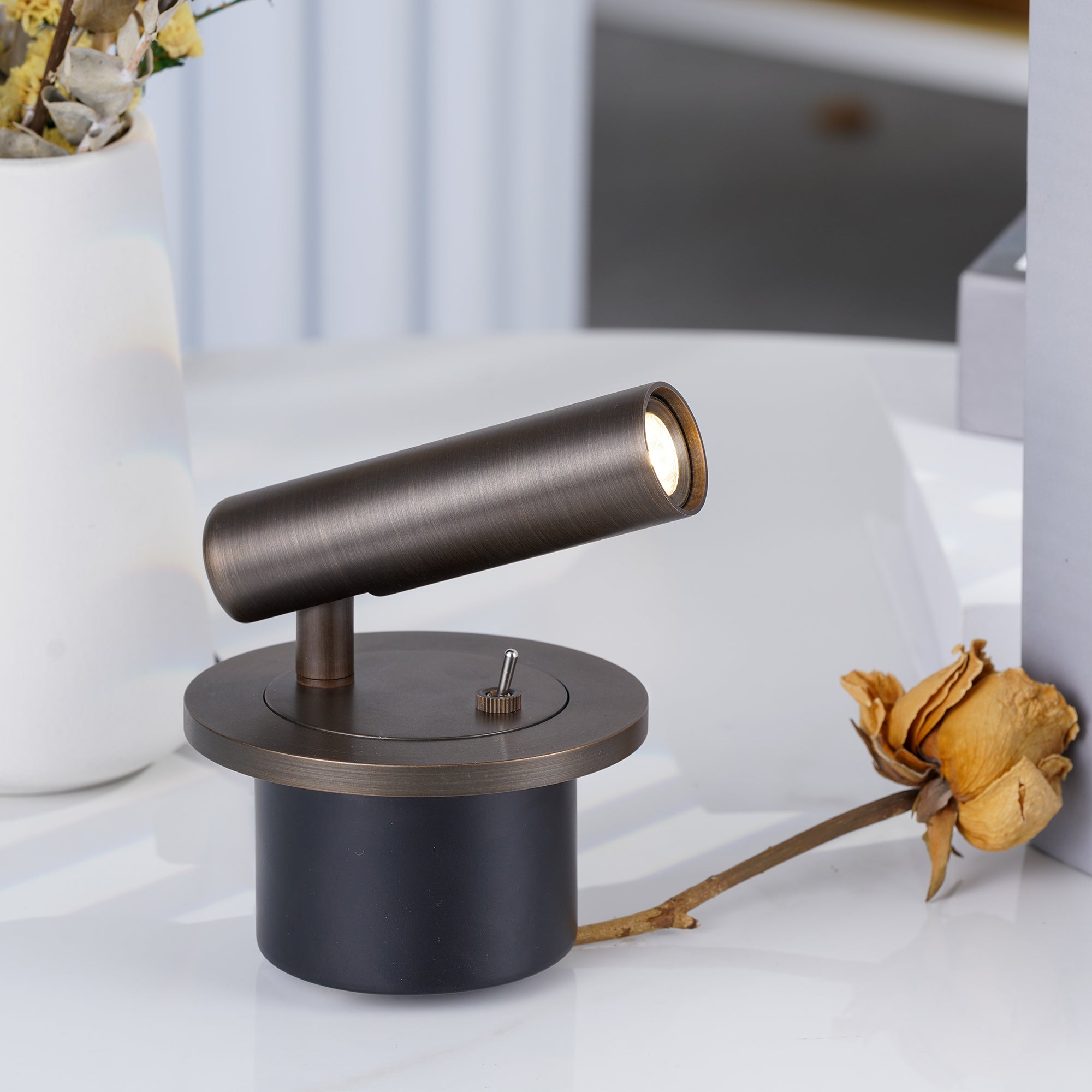 Lustor Reading Lamp