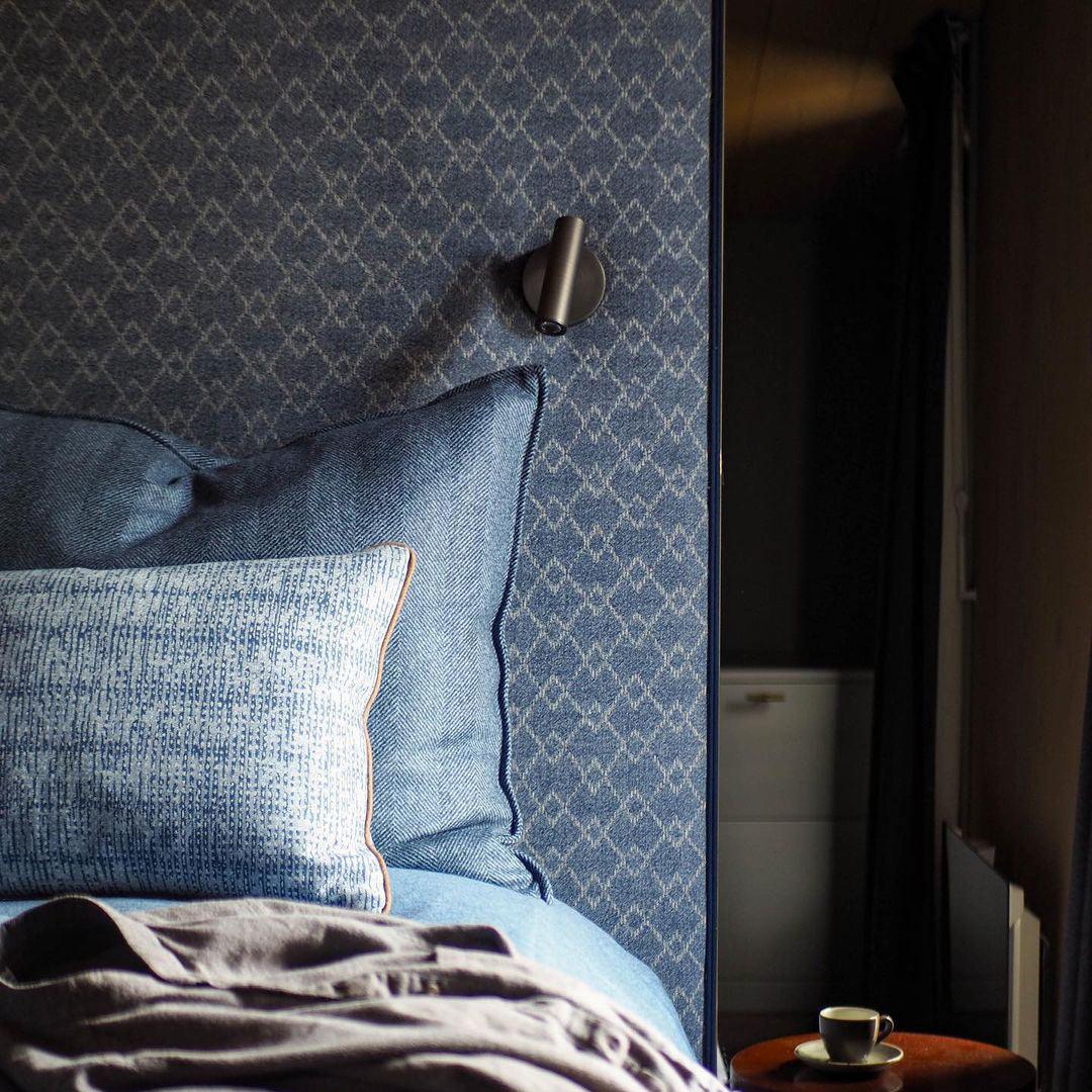 Lustor Reading Lamp