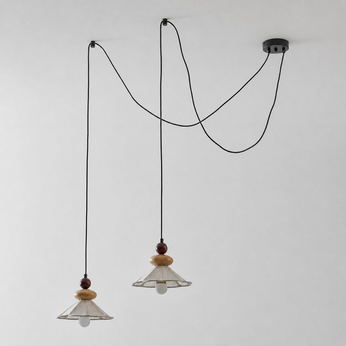 Ofulo Pendant Light