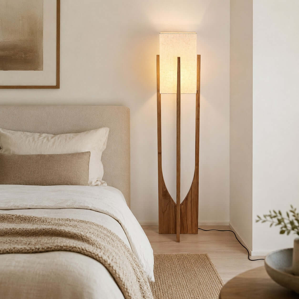 Kirinela Floor Lamp