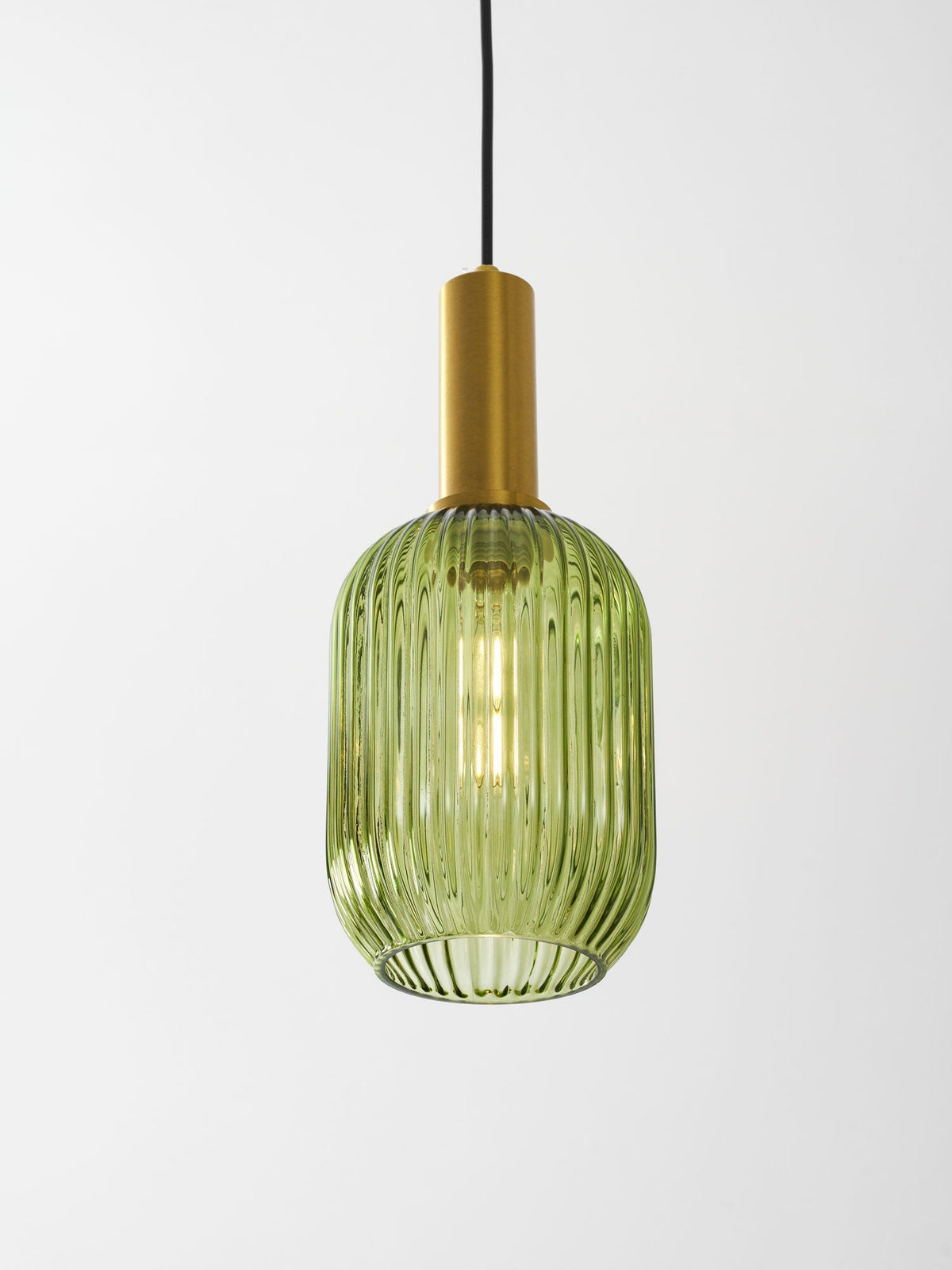 Vamelo Fluted Pendant Light