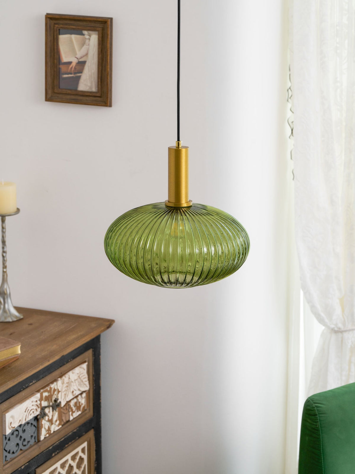 Vamelo Fluted Pendant Light