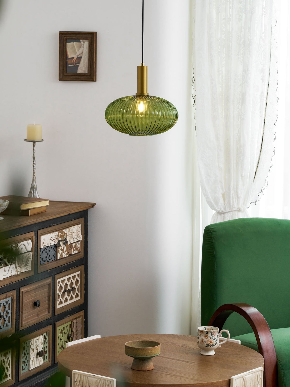 Vamelo Fluted Pendant Light