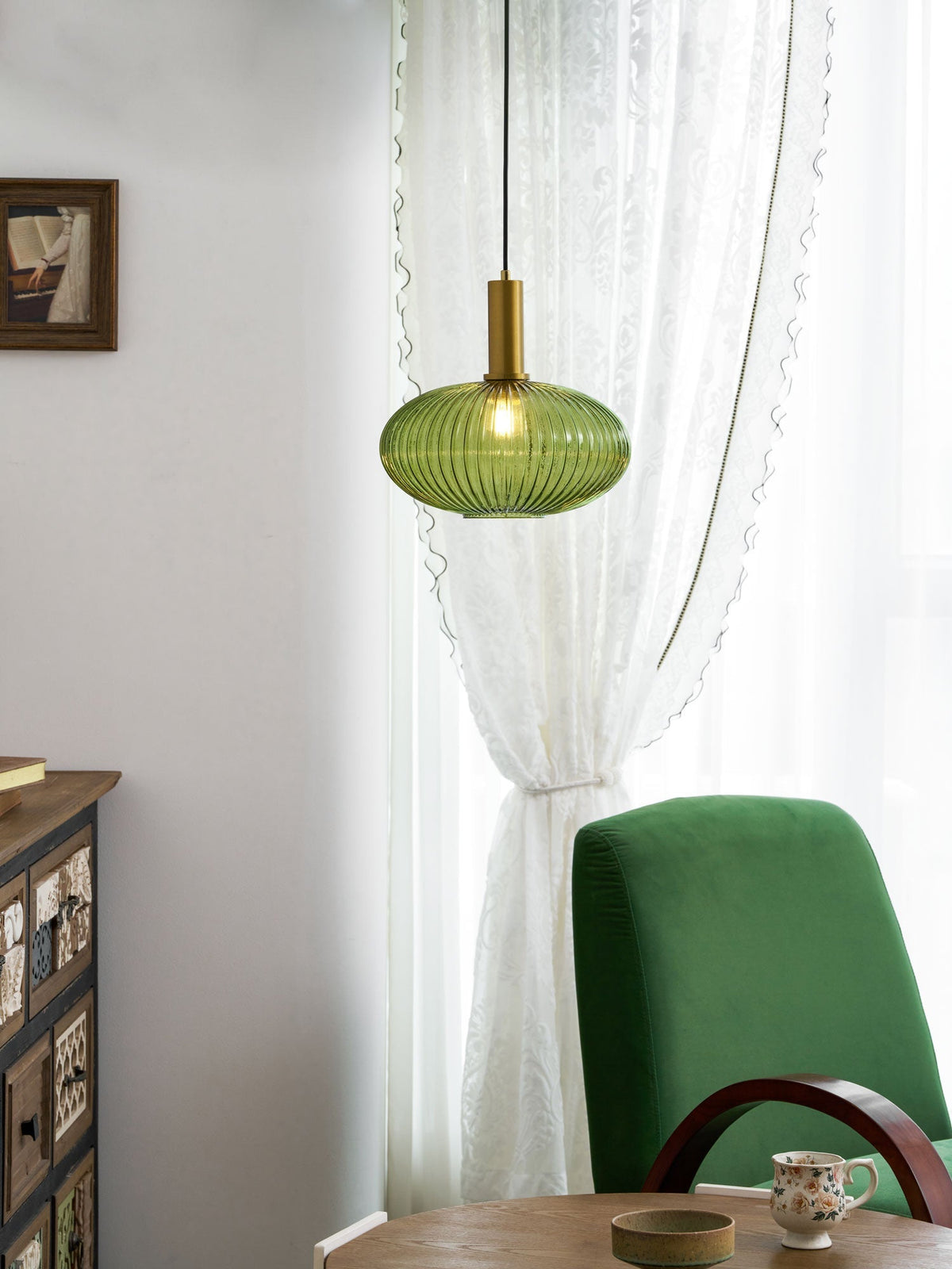 Vamelo Fluted Pendant Light