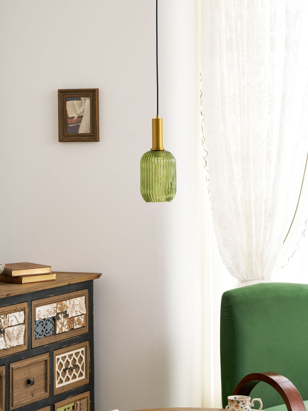 Vamelo Fluted Pendant Light