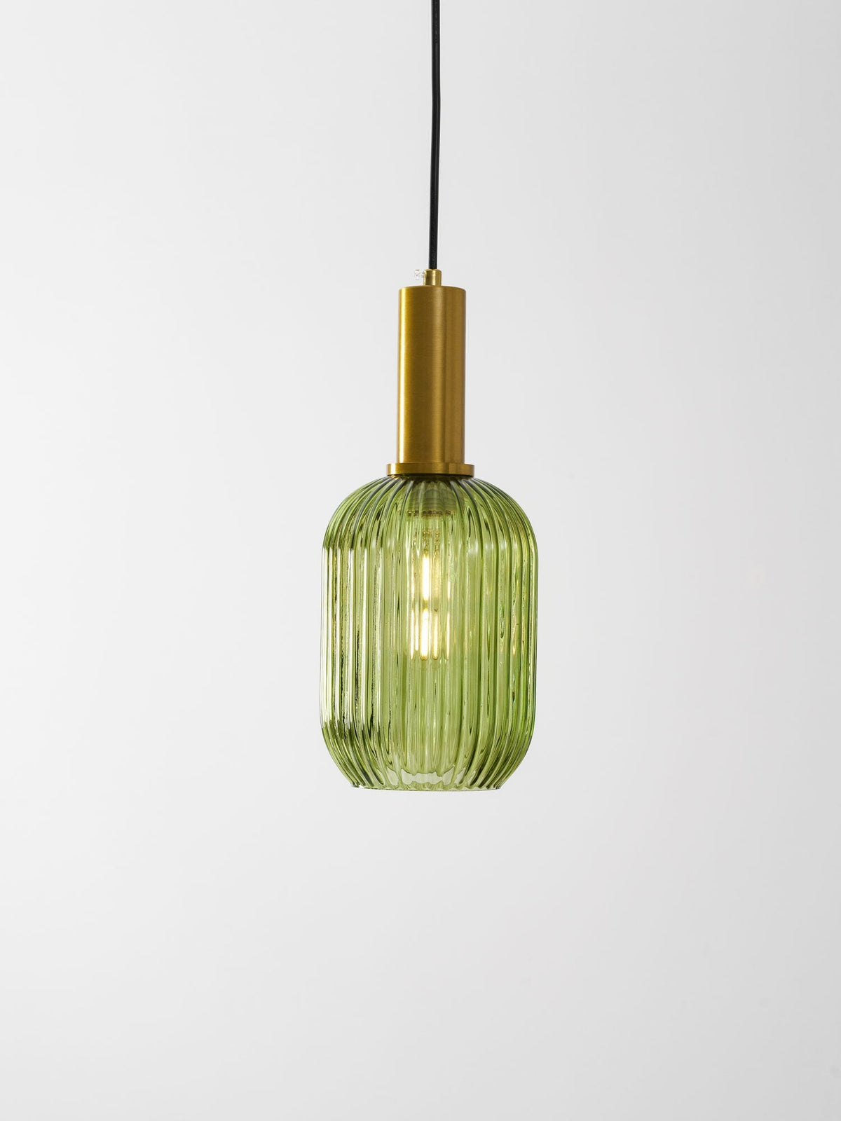 Vamelo Fluted Pendant Light