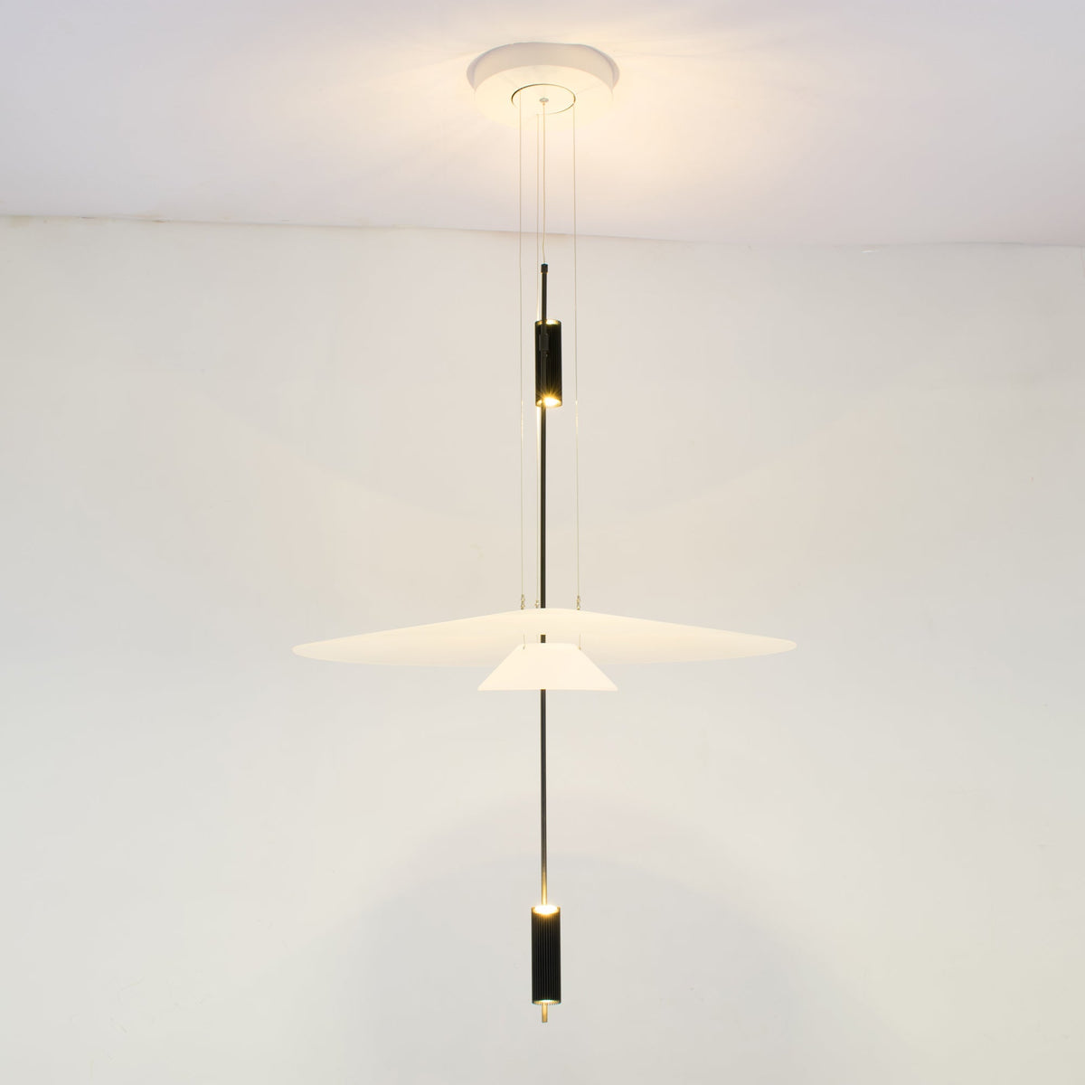 Hokeralo Modern Chandelier