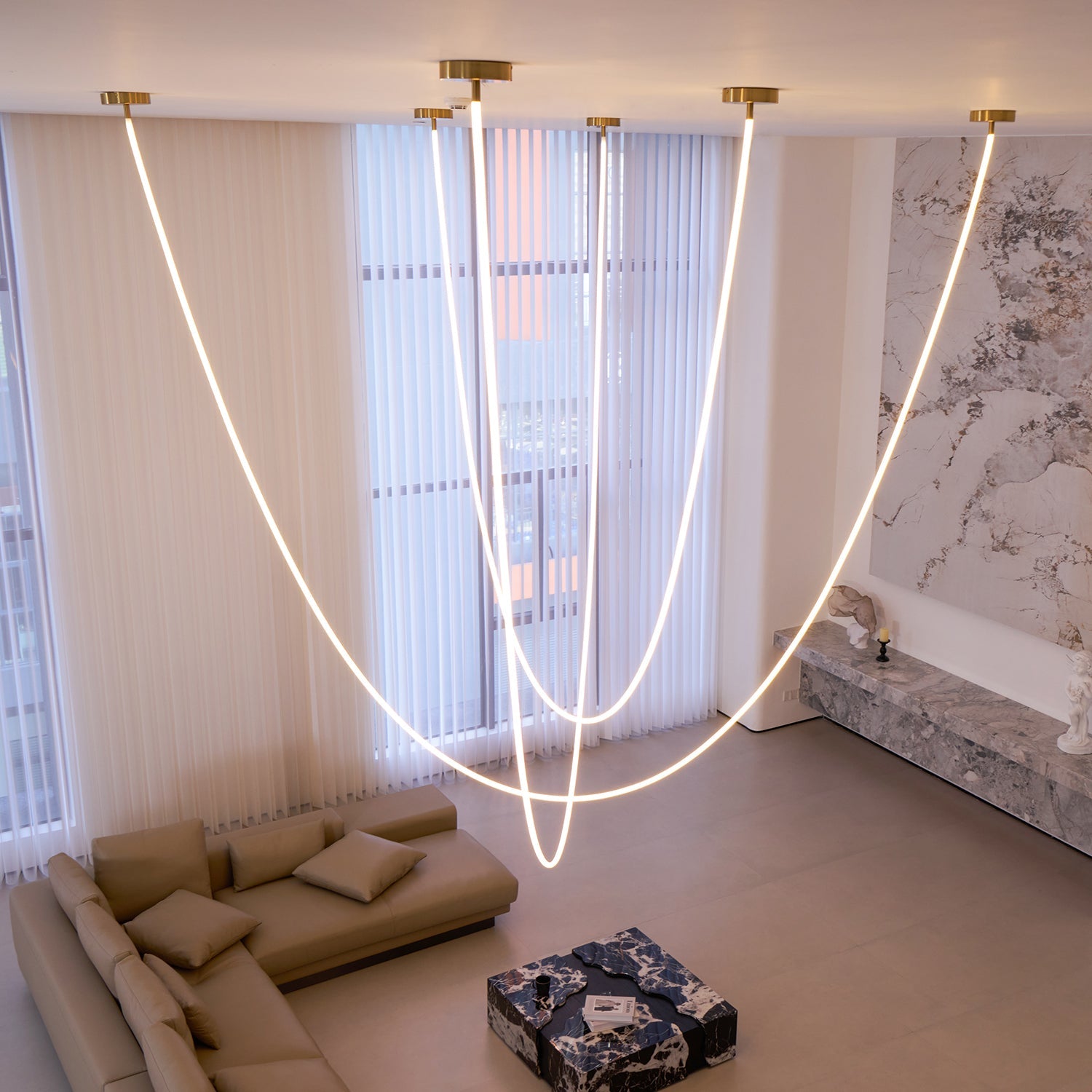 Okanira Flexible Pendant Light