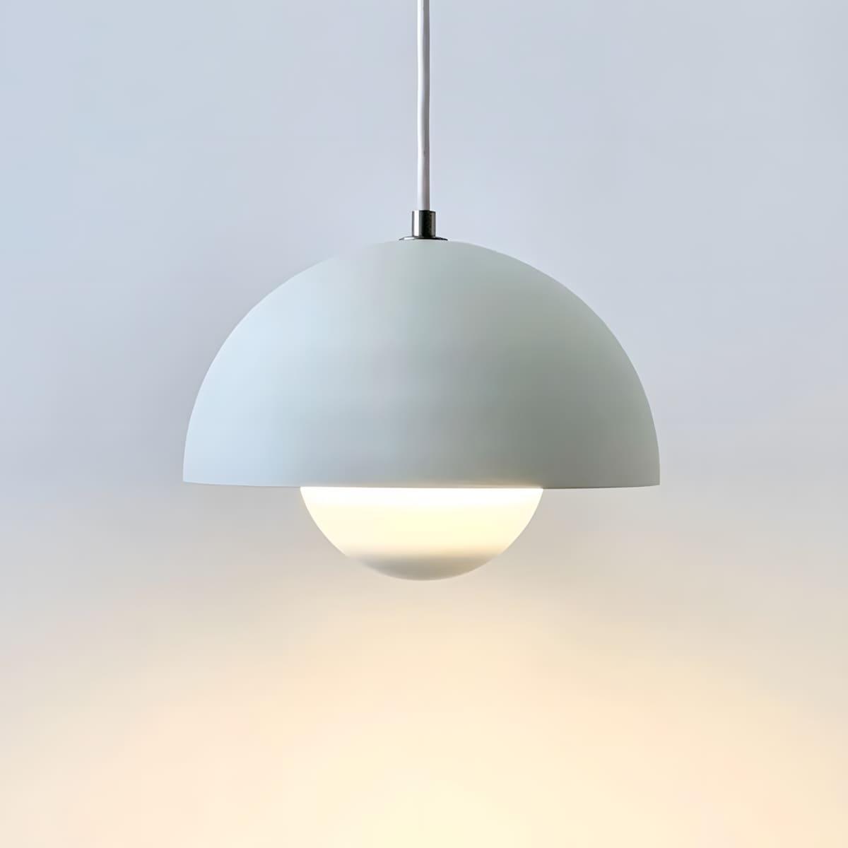 Avenonix Pendant Light
