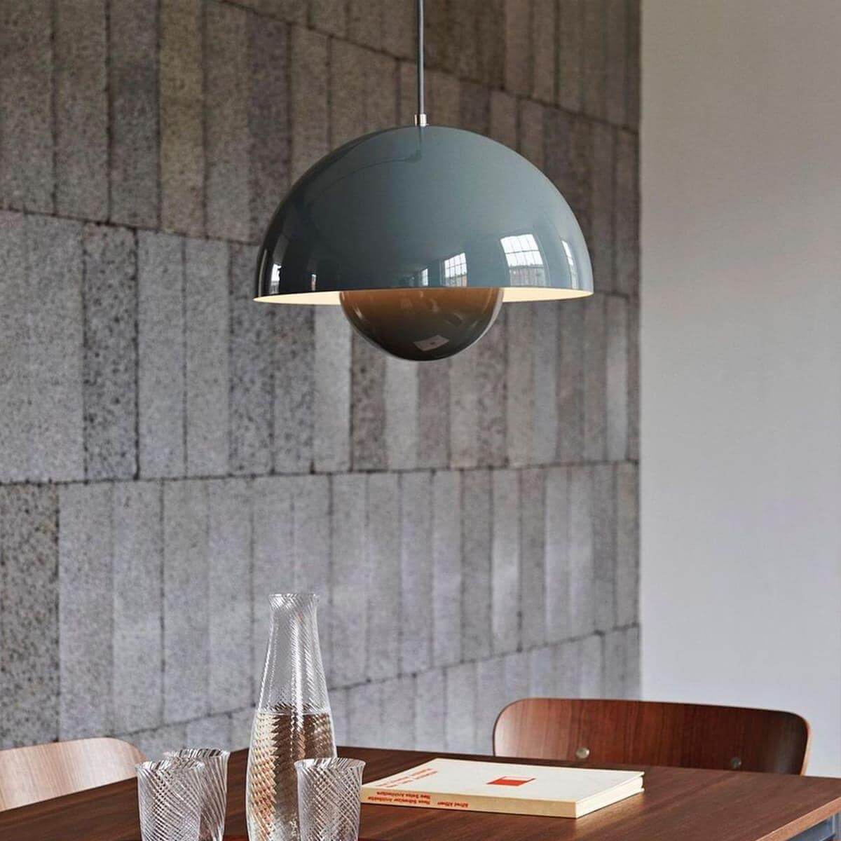 Avenonix Pendant Light