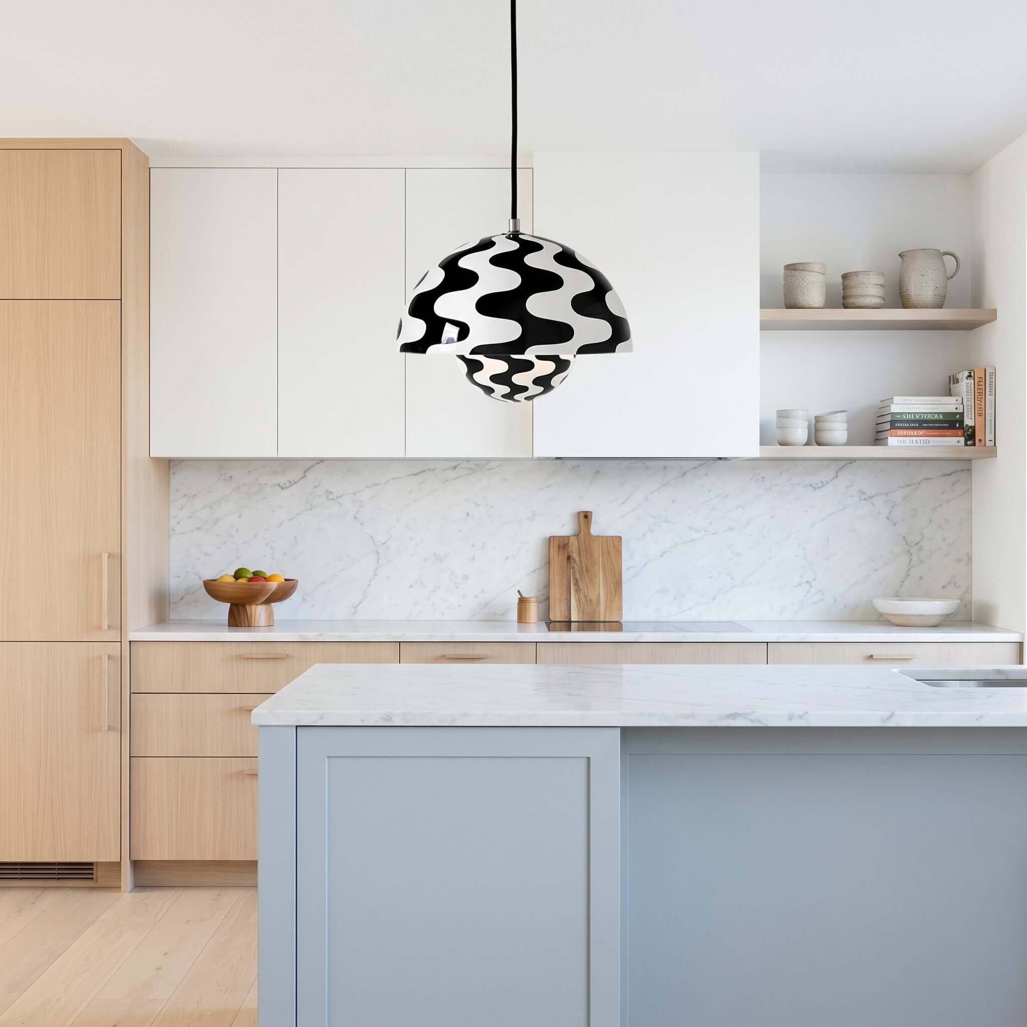 Avenonix Pendant Light