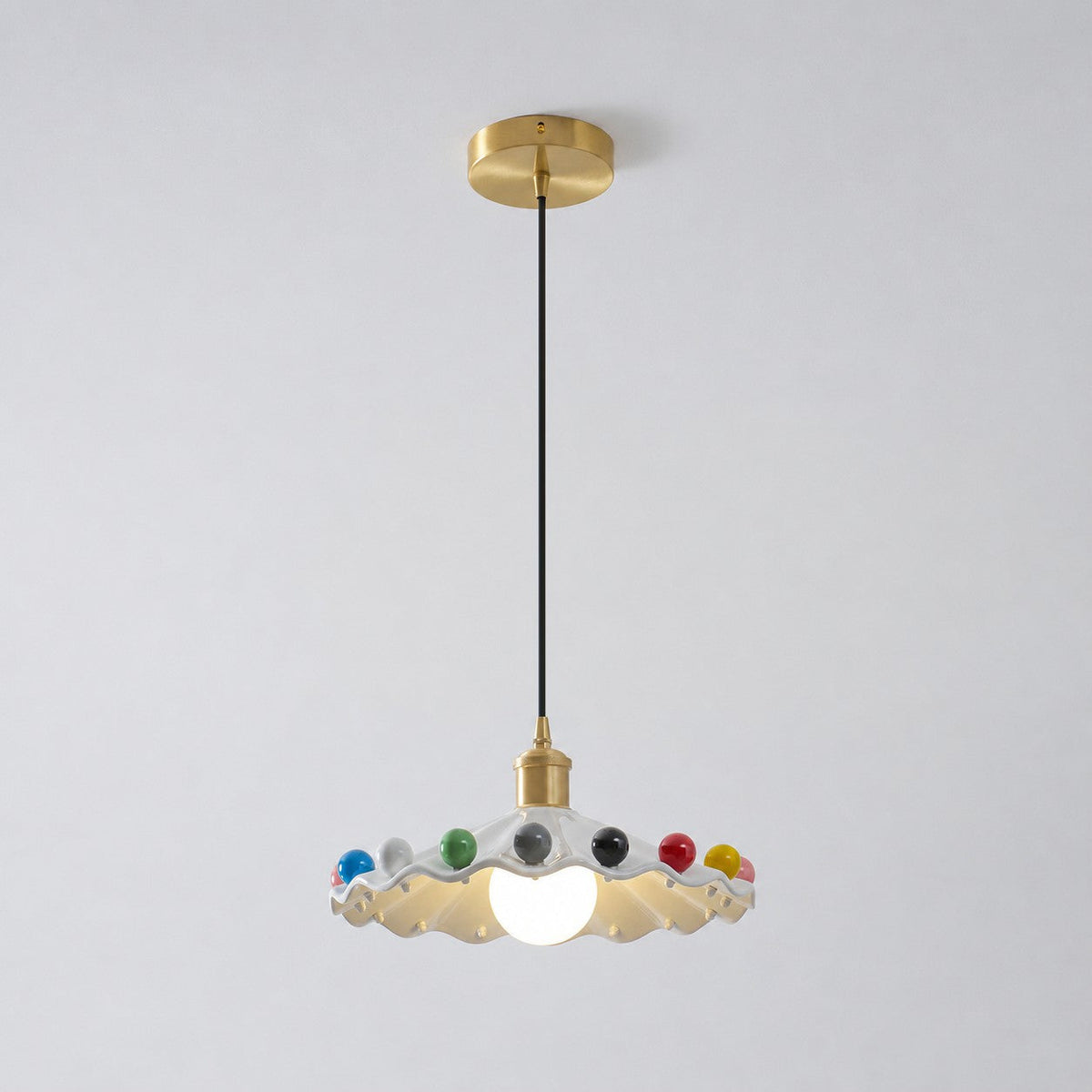 Befemora Scalloped Pendant Light