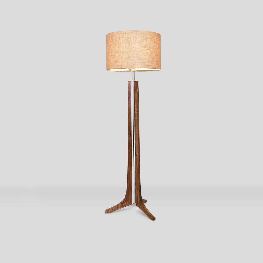 Nedoralo Tripod Floor Lamp