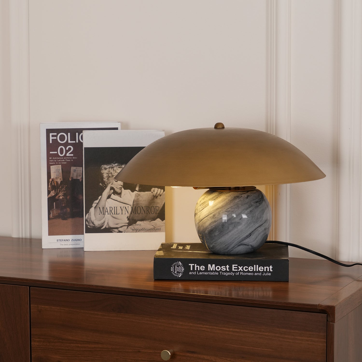 Fezzo Marble Table Lamp