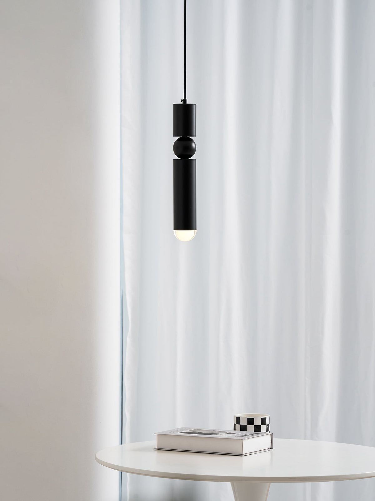 Feseno Tube Pendant Light