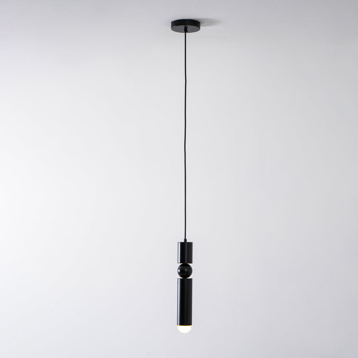 Feseno Tube Pendant Light