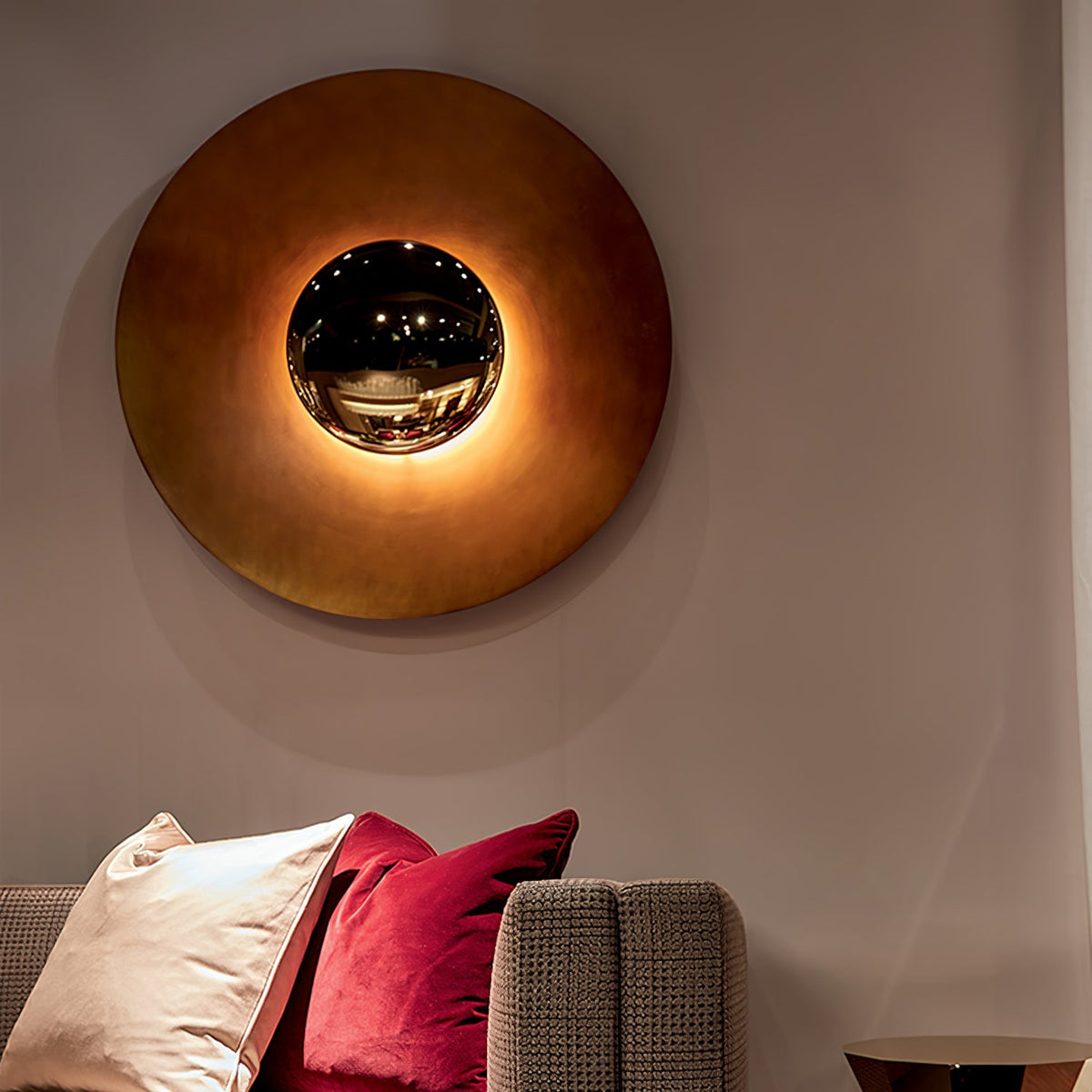 Tacemu Round Wall Light