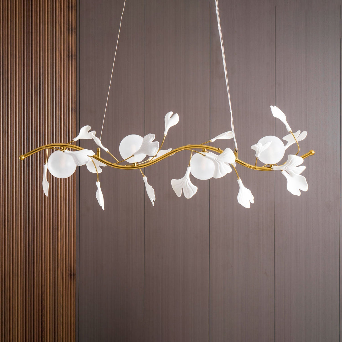 Bezeno Linear Chandelier