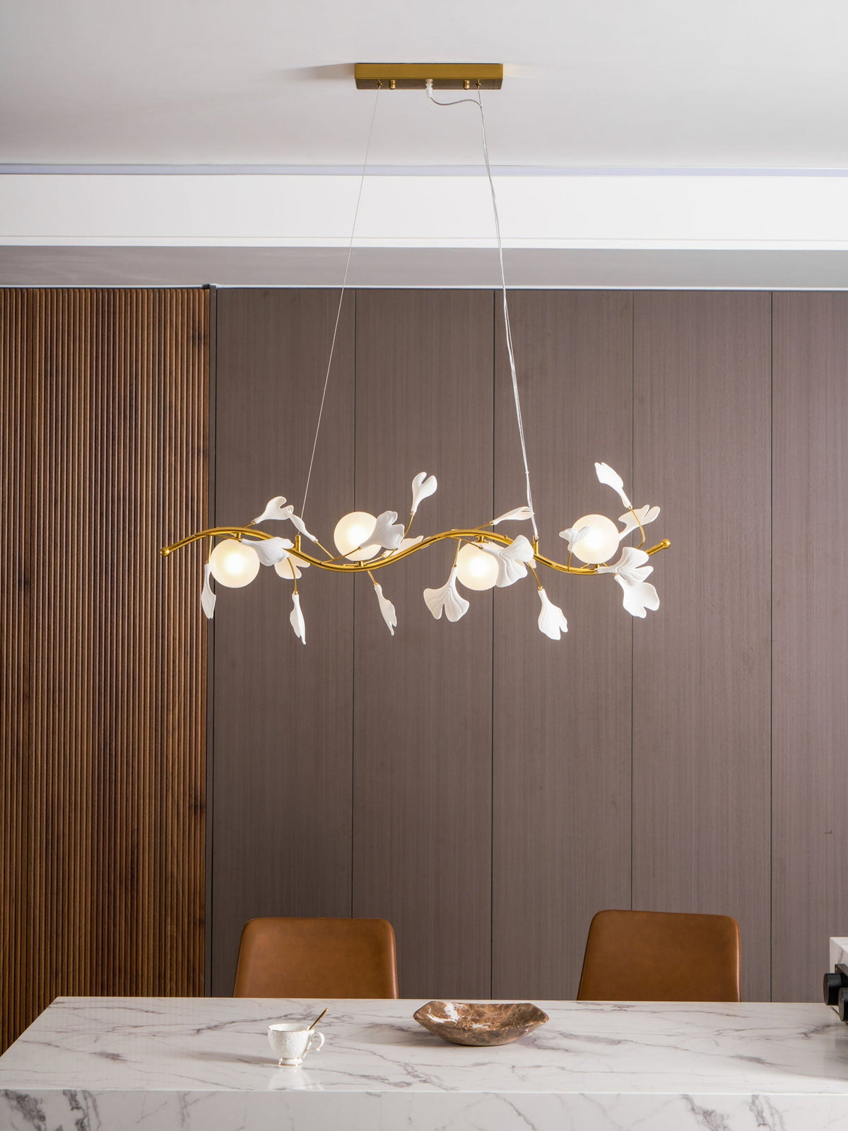 Bezeno Linear Chandelier