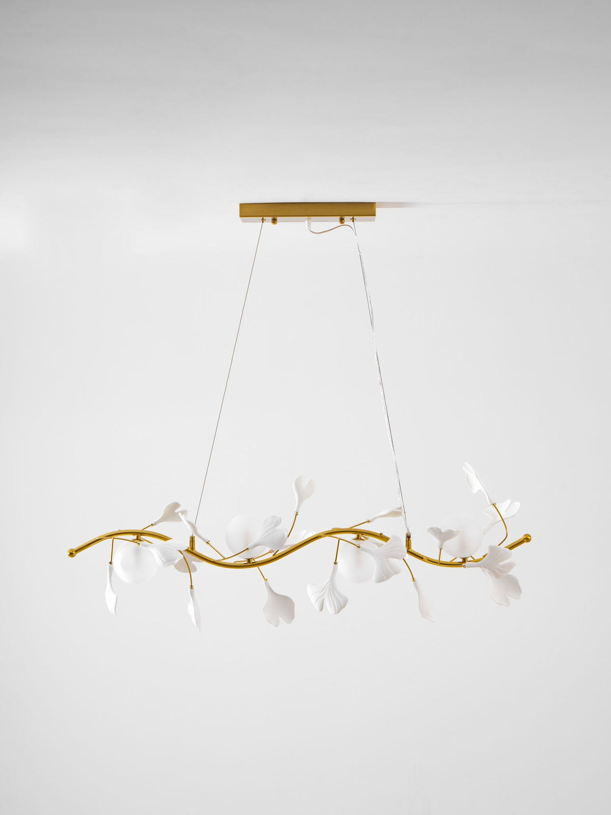 Bezeno Linear Chandelier