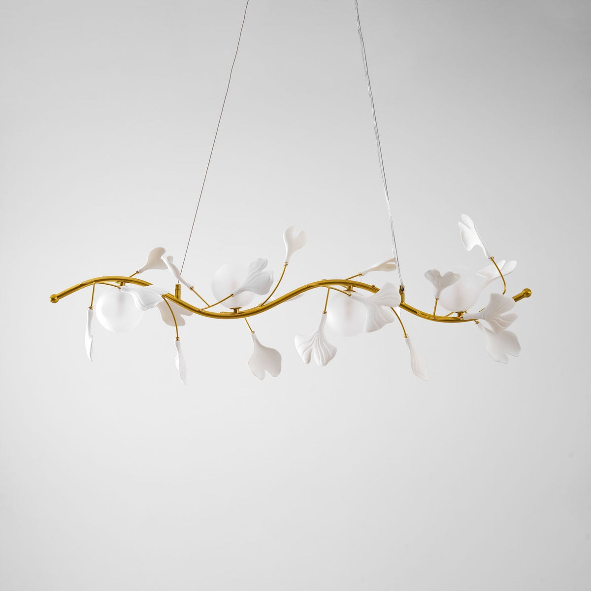 Bezeno Linear Chandelier