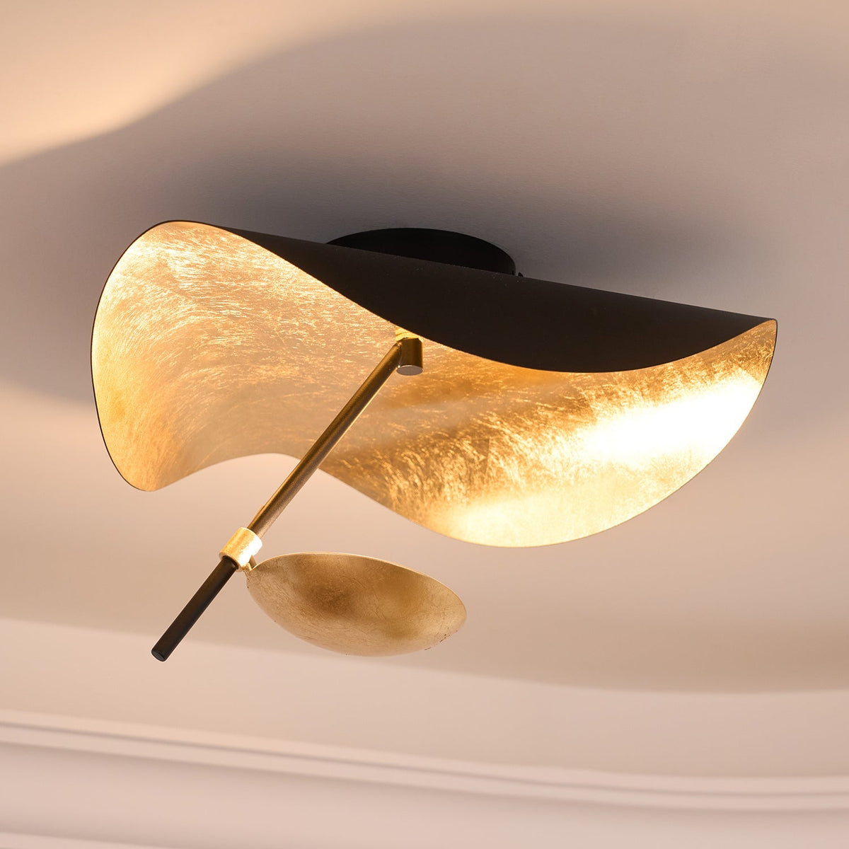 Edaro Sculptural Ceiling Light