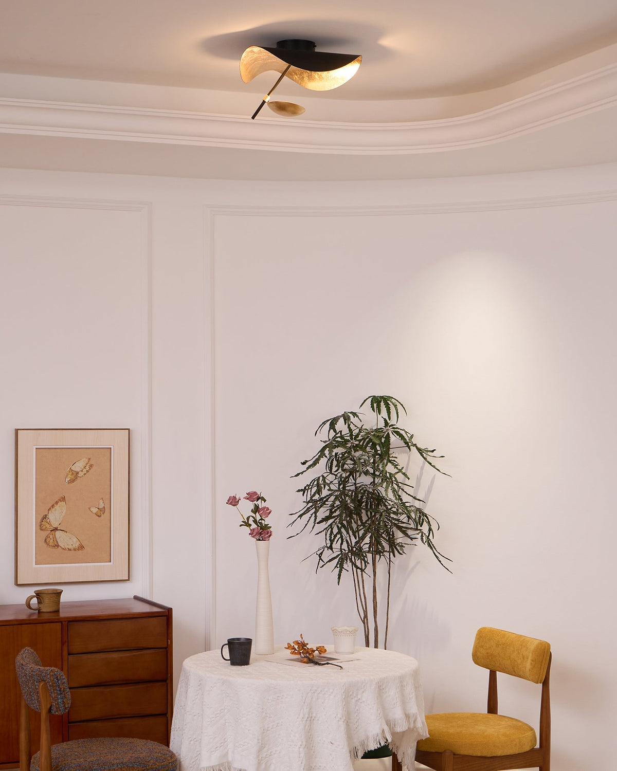 Edaro Sculptural Ceiling Light