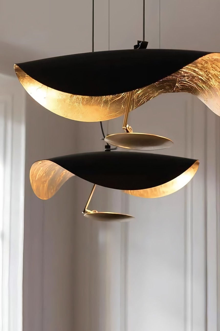 Lokir Sculptural Pendant Light