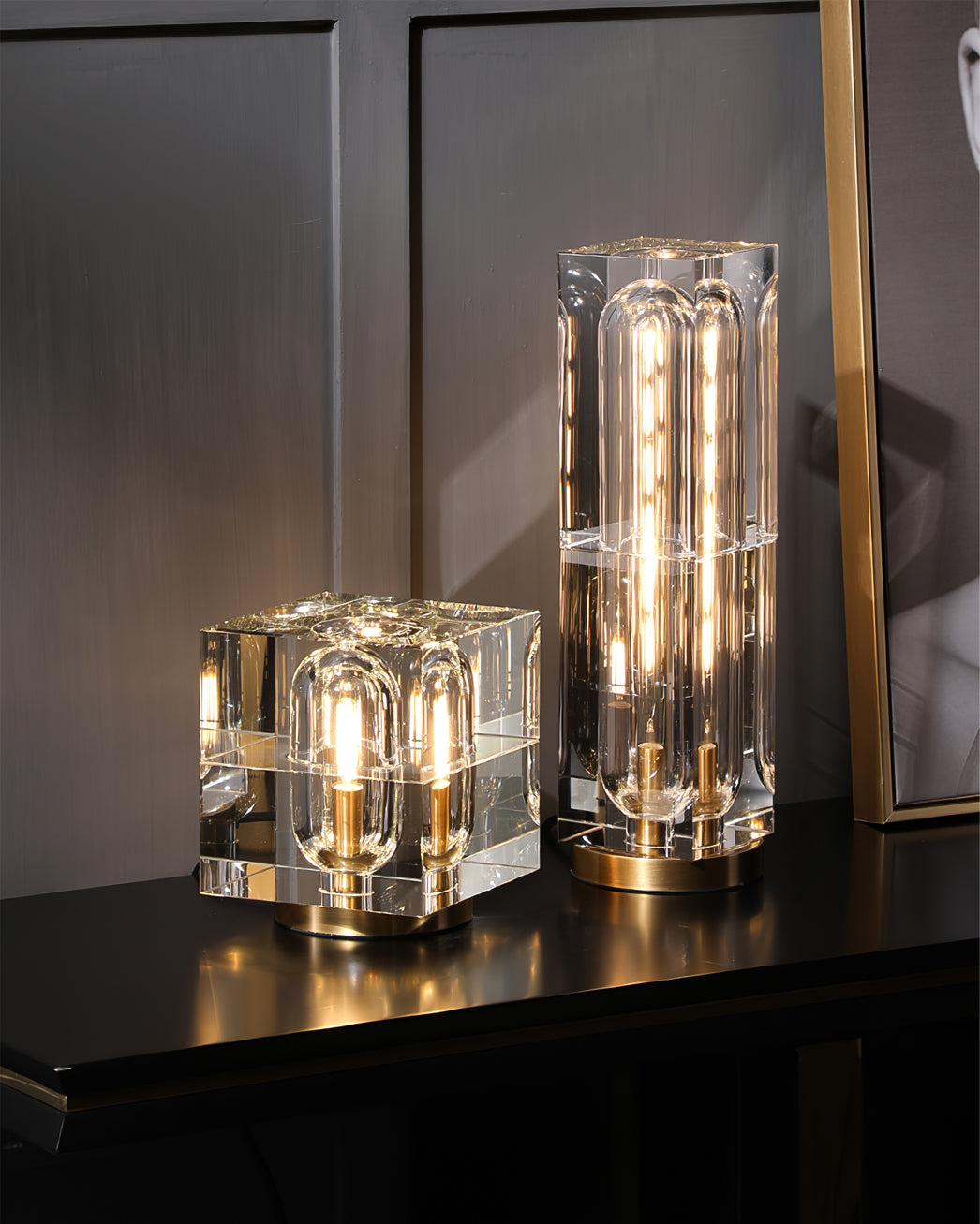 Egixero Table Lamp