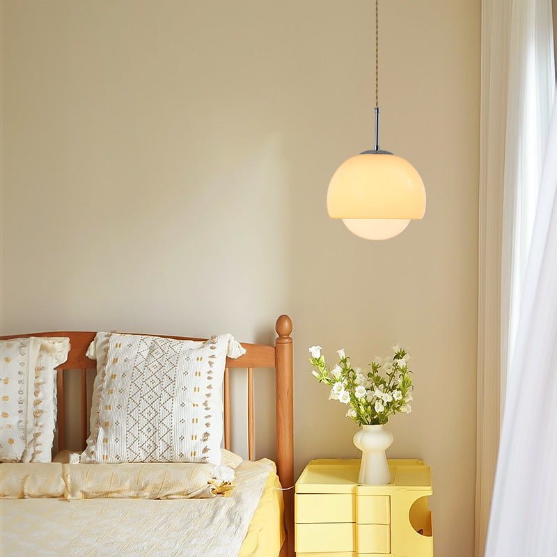 Operra Pendant Light