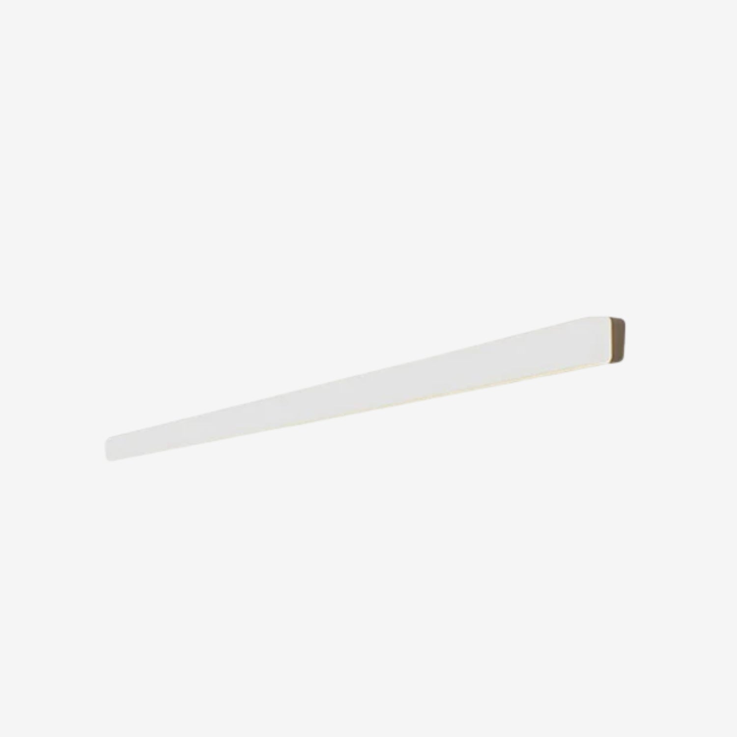Ilinar Wall Light