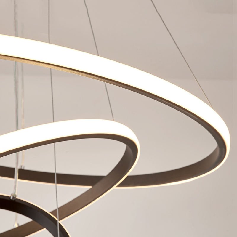 Loora Triple Circle Pendant Light